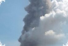 Ancaman Anak Krakatau Meningkat, Wisatawan Kini Dilarang Masuk Radius 3 Kilometer