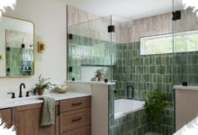 5 Warna Keramik Kamar Mandi yang Membuat Ruang Terasa Lebih Mewah