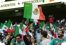 Hujan Deras Tunda Laga Inggris Vs Meksiko, Tribun Azteca Tetap Membara