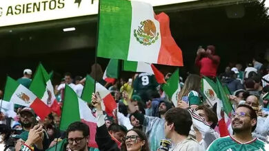 Hujan Deras Tunda Laga Inggris Vs Meksiko, Tribun Azteca Tetap Membara