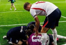Henderson Masuk Rumah Sakit Usai Selebrasi, Kemenangan Inggris Jadi Penuh Ketegangan