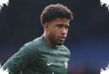 Chelsea Siap Melepas Andrey Santos, Manchester United Mengintai di Tengah Krisis Lini Tengah