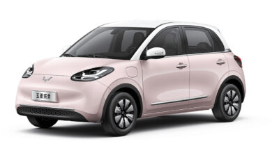 Kaca Belakang Cepat Bening, Defogger Elektronik Wuling Binguo EV Jadi Penentu Aman Saat Hujan