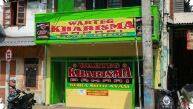 Bukan Karena Mewah, Warteg Kharisma Bahari Menang Berkat Sistem Bisnis yang Rapi