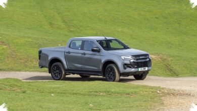 D-Max EV 2026 Membawa Torsi Instan ke Medan Berat, Isuzu Tetap Pertahankan Karakter Pikap Kerja