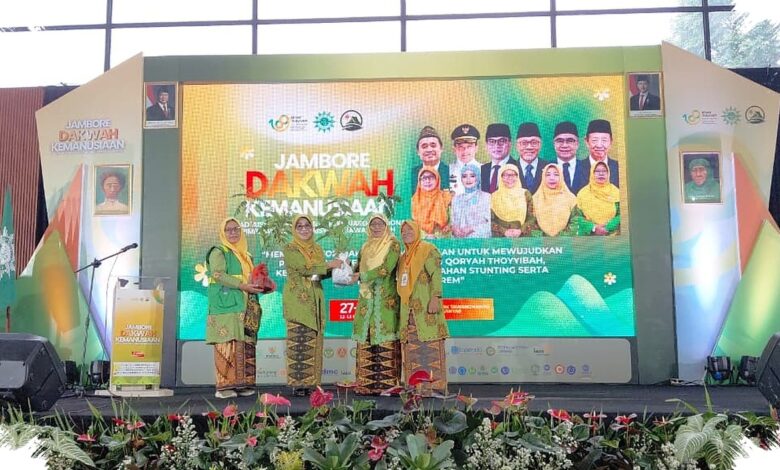 Tanam Pohon Tak Lagi Seremonial, LLHPB PWA Jateng Bawa Pola Asuh ke Jambore Milad