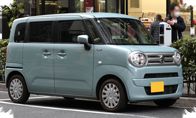 Kabinnya Luas dan Irit, Suzuki Wagon R Tetap Sulit Diabaikan di Kota
