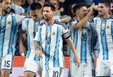 VAR Dianulir, Mesir Tumbang dari Argentina di Laga Penuh Kartu Kuning
