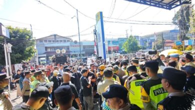 Bank Mandiri Taspen Didesak Buka Jalan, Ratusan Pensiunan Tagih Pembatalan Kredit