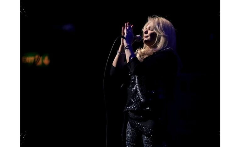 Bonnie Tyler Meninggal di Portugal, Suara Serak yang Mengubah Power Ballad Tinggal Sejarah