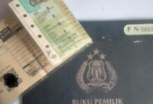 Petugas Samsat Datangi Pengguna Kendaraan di Jabar, Ini yang Sebenarnya Dilakukan
