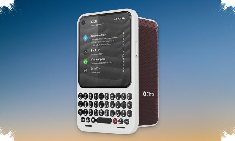 Communicator Hadirkan Nuansa BlackBerry Lagi, Tapi Tetap Bawa Android 16