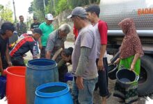 400 Keluarga di Sukabumi Kekurangan Air, BPBD Turunkan 10 Ribu Liter Bantuan