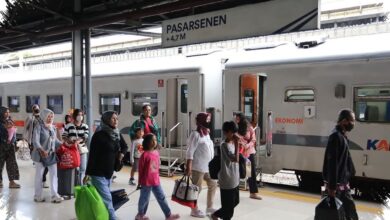 Potongan Rp125.000 Menanti Pembeli Tiket Kereta dan Whoosh di tiket.com