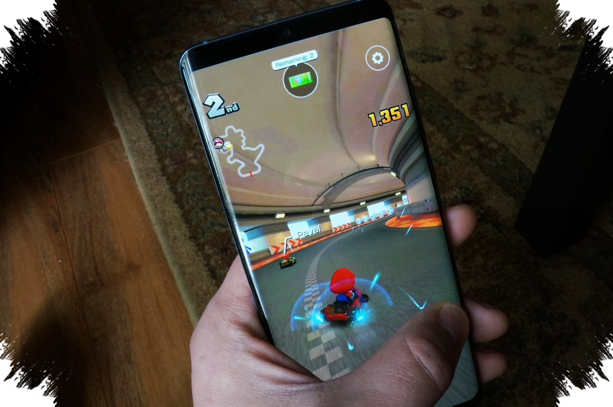 Nintendo Tutup Mario Kart Tour Permanen, iPhone Fold Justru Disiapkan untuk 2026