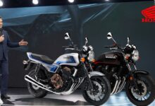 CB400 Super Four 2026 Tetap 4 Silinder, E-Clutch Bikin Honda Makin Berani