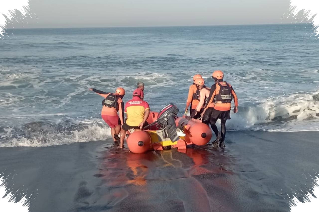 Ombak Tinggi di Pantai Pererenan, Tim SAR Masih Mengejar Jejak Remaja 17 Tahun