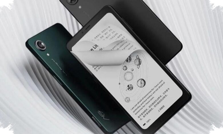 Hisense A10 Bawa Layar Warna Lepas-Pasang, Konsep E-Ink Ini Sulit Diabaikan