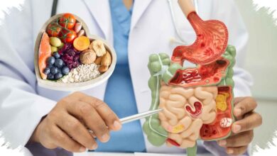 3 Kebiasaan Makan Ini Diam-diam Membebani Lambung, Banyak Orang Tak Sadar