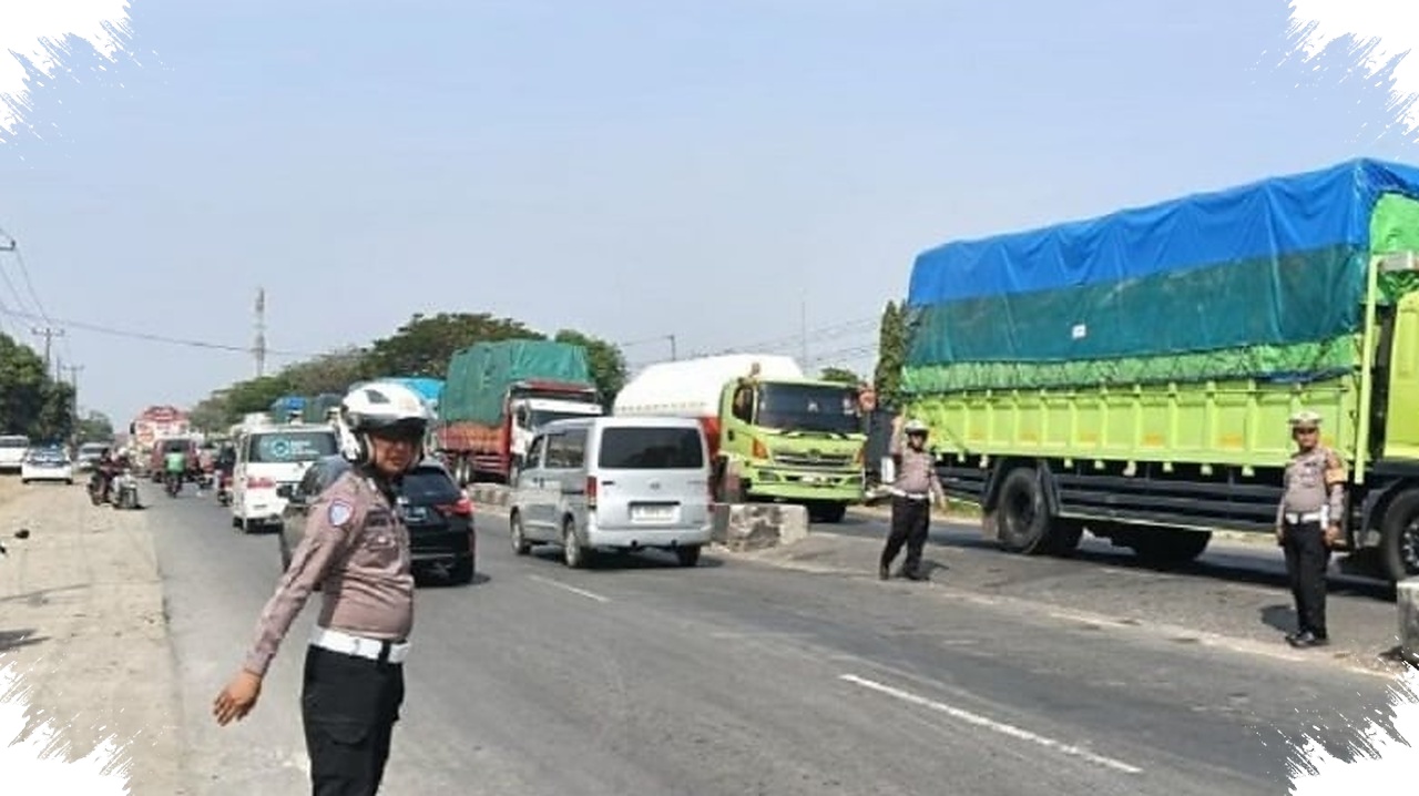 10 Korban Tewas di Pantura Indramayu, Pikap Terjepit di Tengah Dua Truk Besar