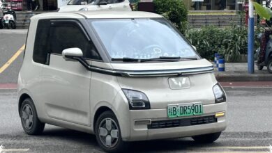 Aira EV Bawa 4 Pintu dan Jarak Tempuh 301 Km, Wuling Siap Tekan Air ev