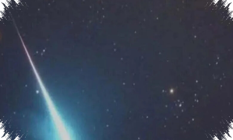 Meteor Melintas Ubah Warna di Langit Jawa, BRIN Jelaskan Penyebab Dentumannya