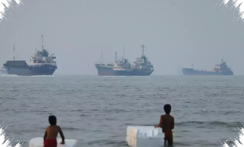 Hanya 6 Kapal yang Melintas, Selat Hormuz Makin Rawan di Tengah Eskalasi AS-Iran