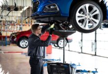 Oli Mesin yang Mulai Diabaikan Bisa Bikin Performa Mobil Turun, Ini Efeknya