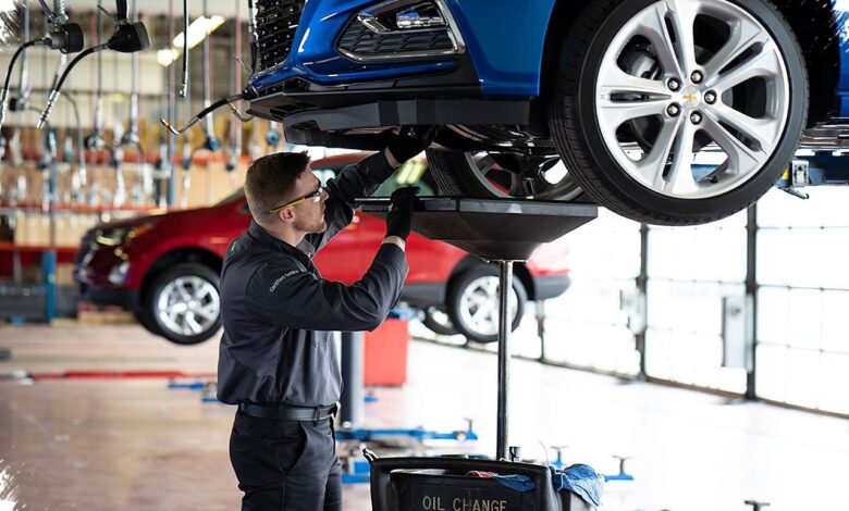 Oli Mesin yang Mulai Diabaikan Bisa Bikin Performa Mobil Turun, Ini Efeknya