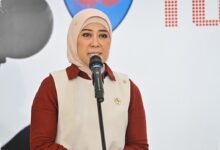 Ancaman Digital ke Anak Makin Nyata, Komdigi Dukung Pembatasan HP di Sekolah