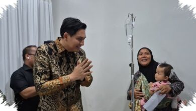 Lucky Hakim Siap Jadi Orangtua Asuh, Luka Kecelakaan Pantura Makin Dalam