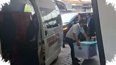 Dua Boks Barang Bukti Masuk ke Kejagung, Tiga Perkara Febrie Berlanjut