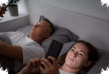 5 Kebiasaan Saat Memakai Smartphone yang Membantu Mata Tetap Nyaman