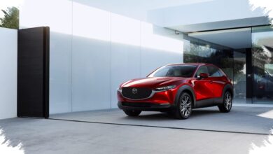 Mazda CX-30 Pertahankan Pedal Kopling, SUV Kompak Ini Menolak Arus Otomatis