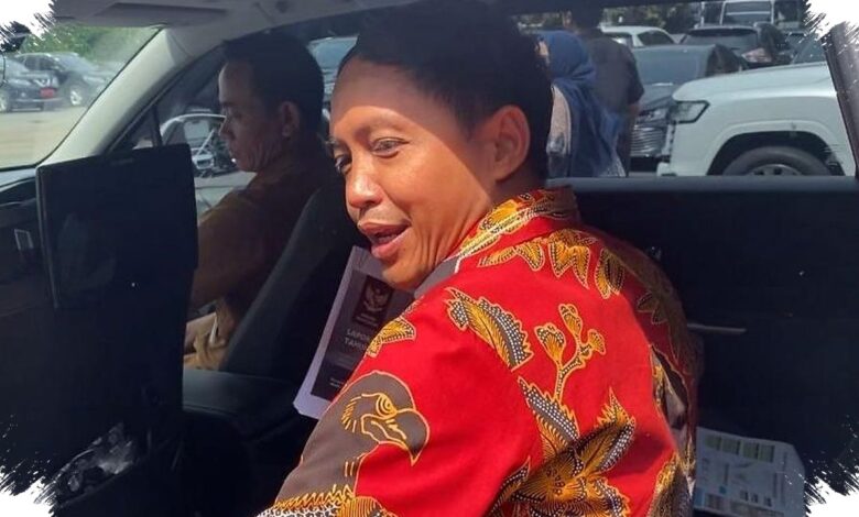 Jejak Amplop Bupati Kuansing Masih Diurai KPK, Status Laporan Raja Juli Berbeda