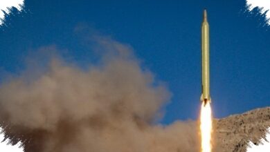 Iran Ancam Tutup Selat Hormuz setelah Serang Pusat Komando AS di Suriah