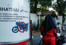 Tangki 15 Liter Jadi Sorotan, Sejumlah SPBU Batasi Suzuki Thunder Isi BBM