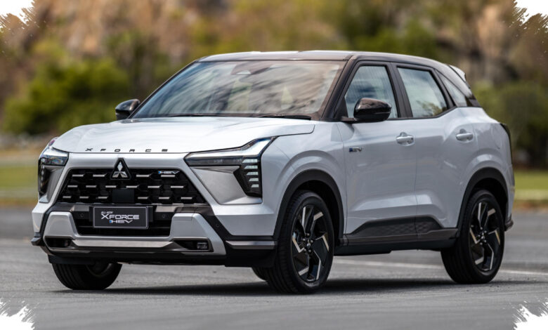 XForce HEV Menawarkan Full Hybrid dan ADAS, Grand Vitara Unggul di Fitur Kabin