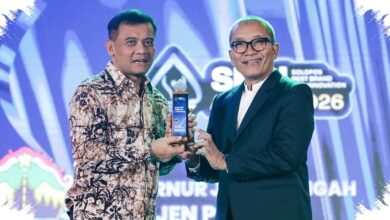 Investasi Jateng Tembus Rp110,64 Triliun, Serap 418 Ribu Pekerja dan Antar Ahmad Luthfi Raih Penghargaan