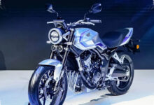 Honda CB400 Super Four Menjaga Suara Empat Silinder, Kini Dibantu E-Clutch
