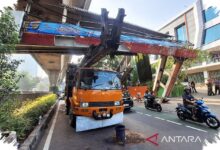 Dua Truk Tabrak Fasilitas Publik, Pengawasan Dishub DKI Bertumpu pada KIR