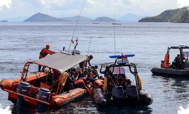 Berpegangan pada Gabus Berhari-hari, Dua Penumpang KM Nurul Salsa Ditemukan Selamat