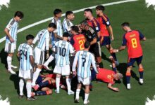 Emiliano Martinez Menahan Spanyol, Argentina Bertahan 10 Pemain di Final Piala Dunia 2026