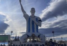 Patung Messi 26 Meter Mengangkat Cutral Co dari Kota Energi ke Jalur Wisata Patagonia