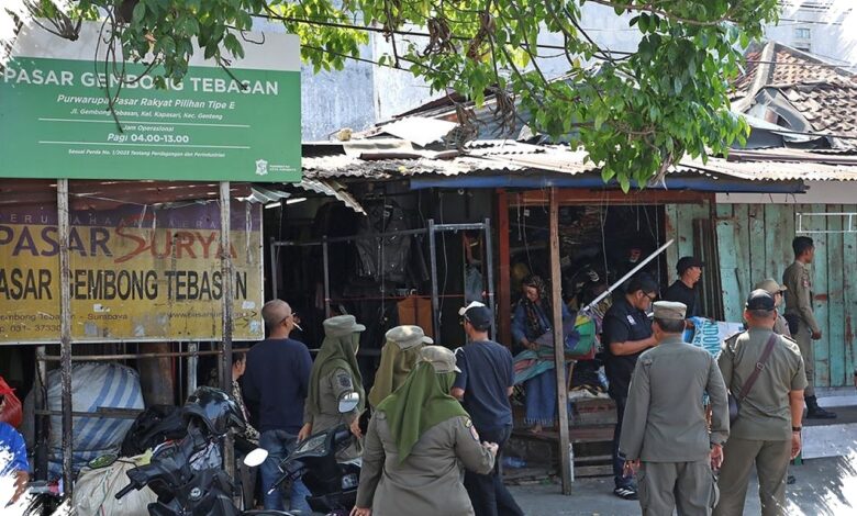 Surabaya Siapkan 2.700 Stan Gratis, Relokasi Pasar Tumpah Diuji Pembeli