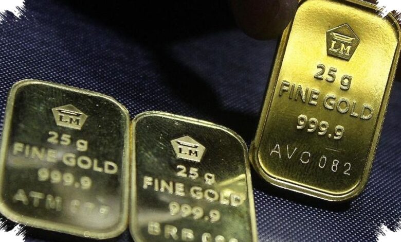 Selisih Rp269 Ribu Membayangi Emas Antam, Harga 1 Gram Turun ke Rp2,610 Juta