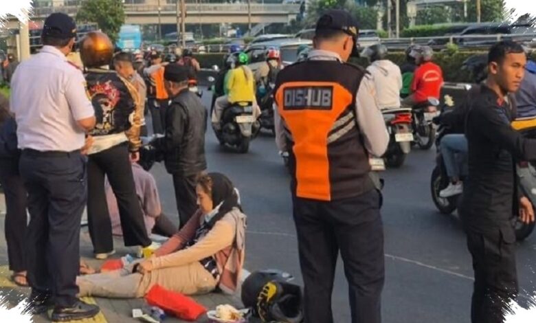 Kaki Seorang Perempuan Sempat Terseret, Tabrakan Beruntun MT Haryono Lukai 4 Orang