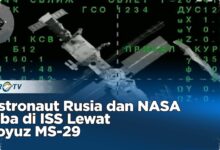 Di Tengah Ketegangan Ukraina, Kru AS-Rusia Memulai Delapan Bulan di ISS