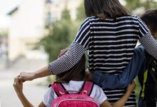 5 Sikap Orang Tua yang Bisa Membantu Anak Berani Menghadapi Hal Baru