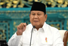 Prabowo Soroti Kebocoran Ratusan Miliar Dolar, Gaji Guru hingga Kemiskinan Tertekan